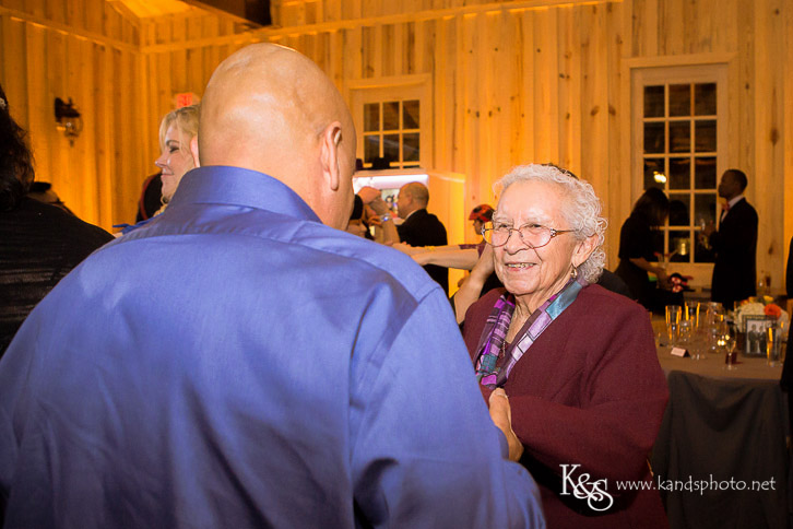 Hidden Springs Wedding by Dallas Wedding Photographers - K & S P